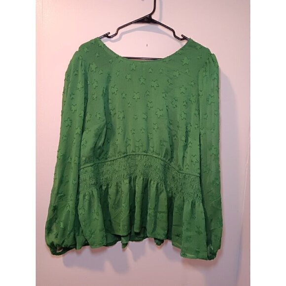 torrid Tops - Torrid Crinkle Chiffon With Star Smocked Waist Puff Sleeve Top Size 3X Green